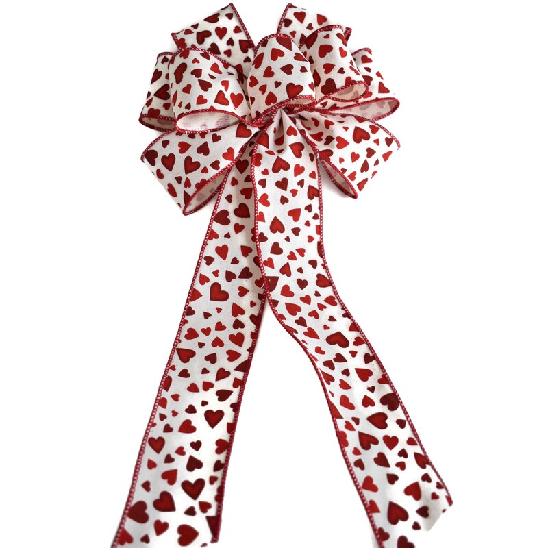 Valentine's Day Wired Wreath Bow - Bunches of Hearts